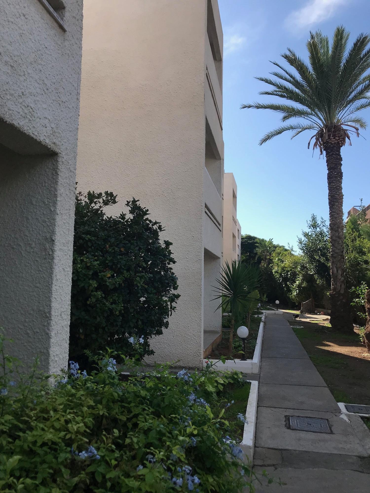 Daphne Hotel Apartments (Adults Only) Paphos Esterno foto
